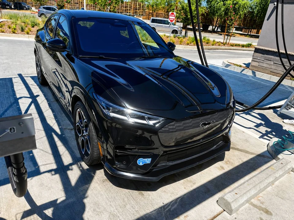 2021 Ford Mustang Mach-E - Image 11 of 17