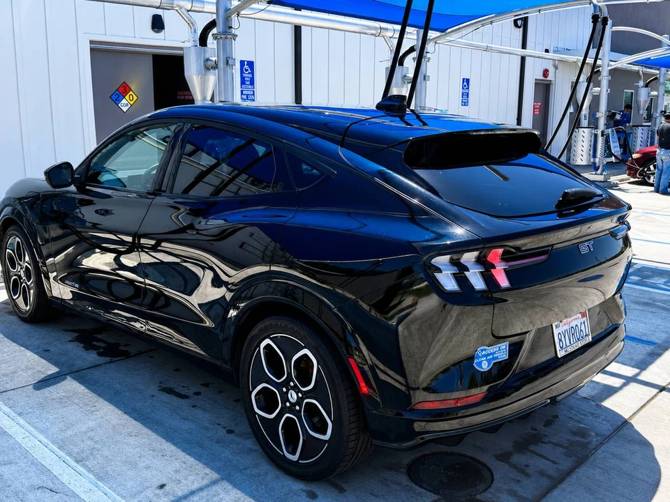 2021 Ford Mustang Mach-E - Image 4 of 17