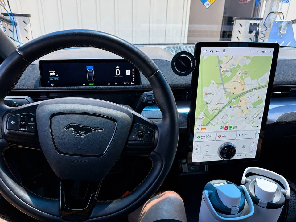 2021 Ford Mustang Mach-E - Image 13 of 17