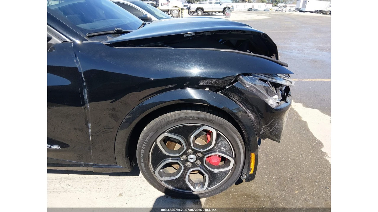 2021 Ford Mustang Mach-E - Image 6 of 15