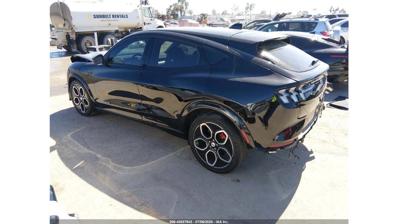 2021 Ford Mustang Mach-E - Image 4 of 15