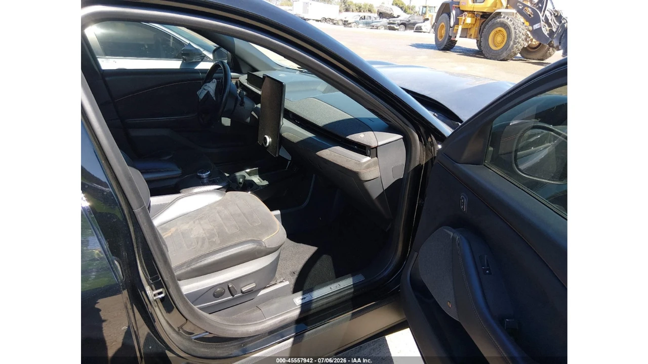 2021 Ford Mustang Mach-E - Image 8 of 15