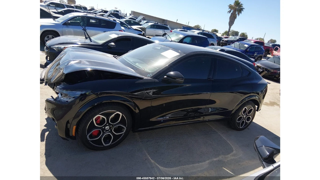 2021 Ford Mustang Mach-E - Image 5 of 15
