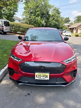 2021 Ford Mustang Mach-E GT Sport Utility 4D