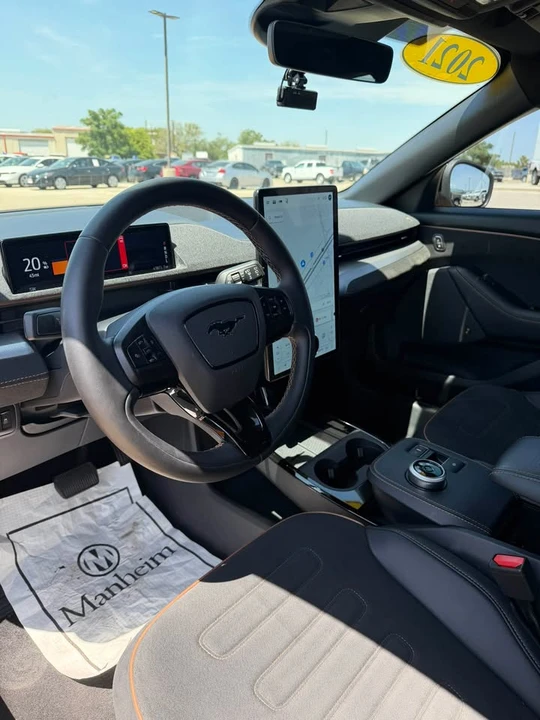 2021 Ford Mustang Mach-E - Image 5 of 7
