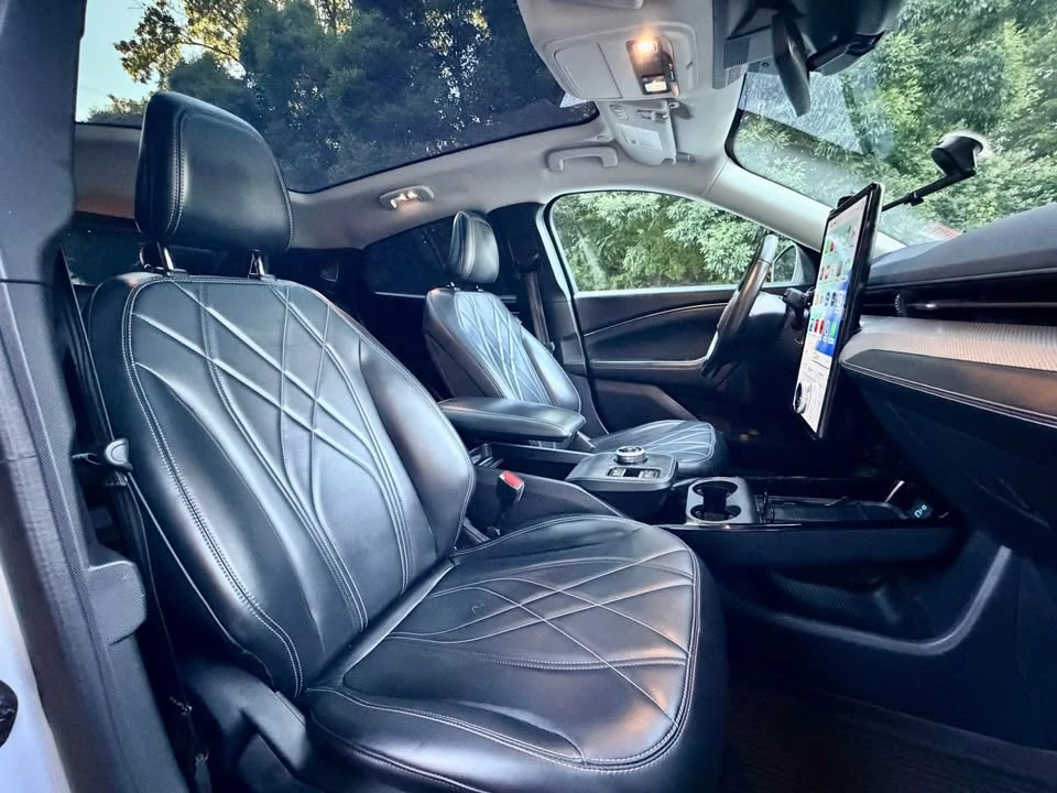 2021 Ford Mustang Mach-E - Image 16 of 20
