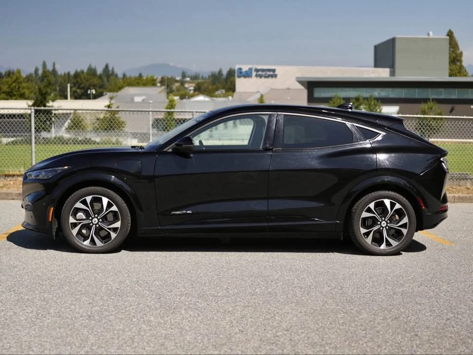 2021 Ford Mustang Mach-E - Image 3 of 9
