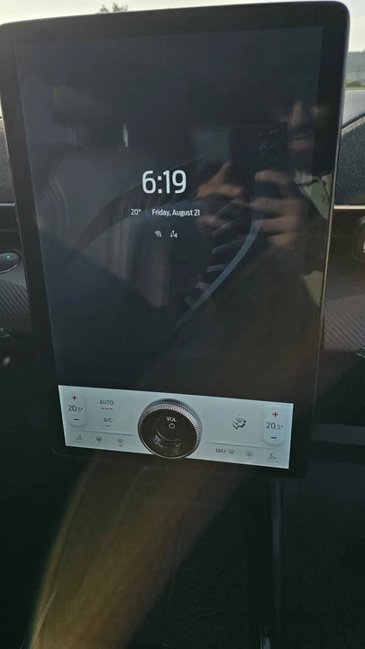 2021 Ford Mustang Mach-E - Image 16 of 20