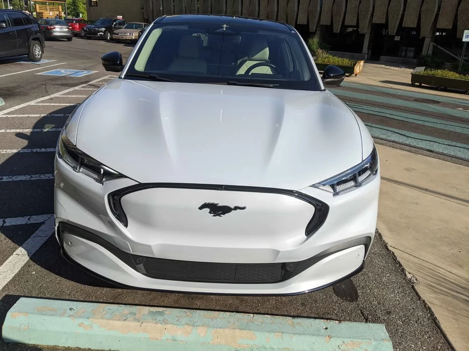 2021 Ford Mustang Mach-E - Image 2 of 14