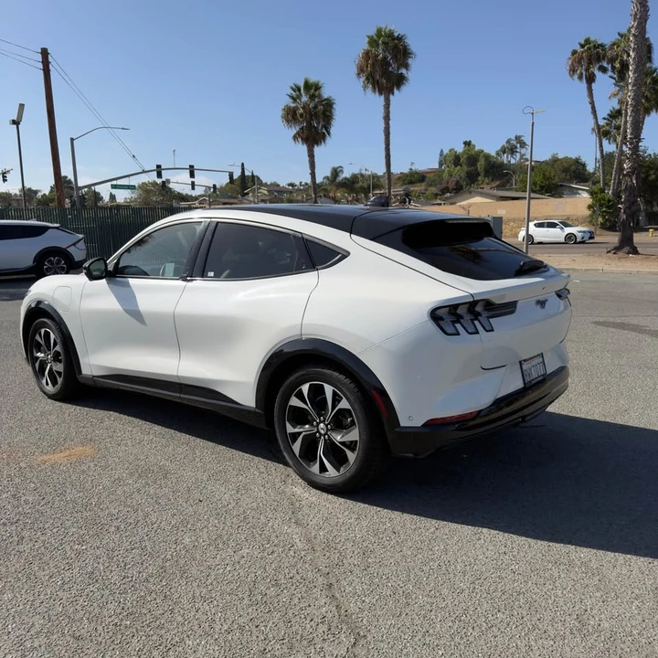 2021 Ford Mustang Mach-E - Image 4 of 12