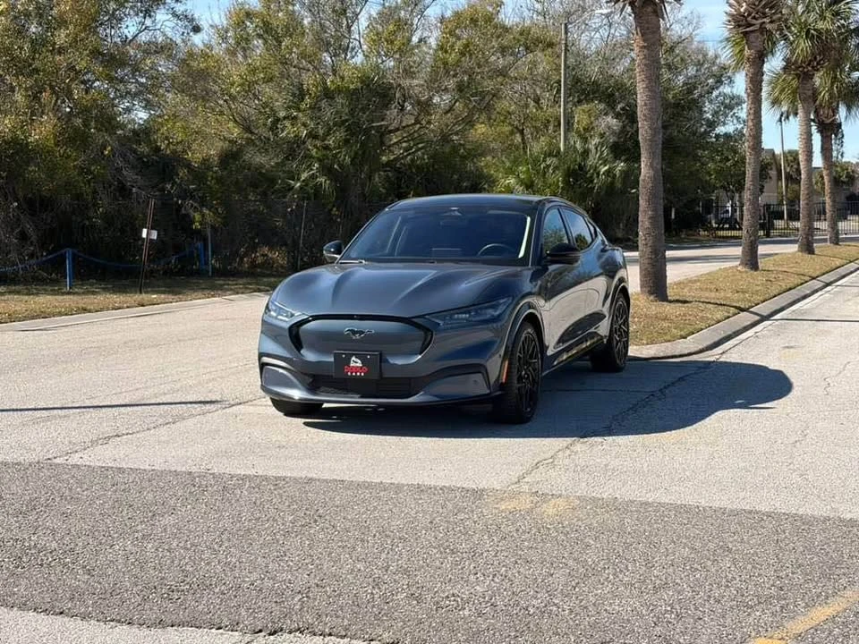 2021 Ford Mustang Mach-E - Image 6 of 19
