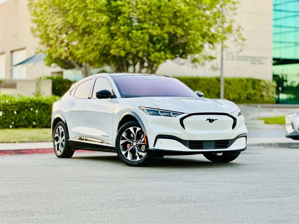 2021 Ford Mustang Mach-E - Image 2 of 17