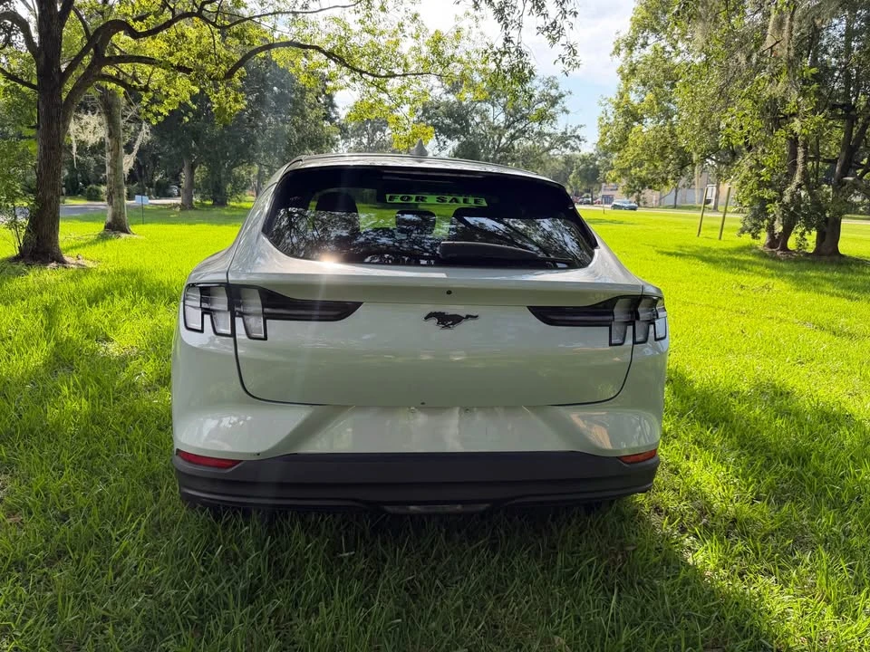 2021 Ford Mustang Mach-E - Image 5 of 10
