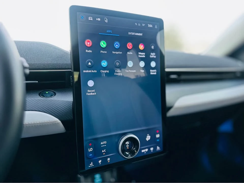 2021 Ford Mustang Mach-E - Image 15 of 18