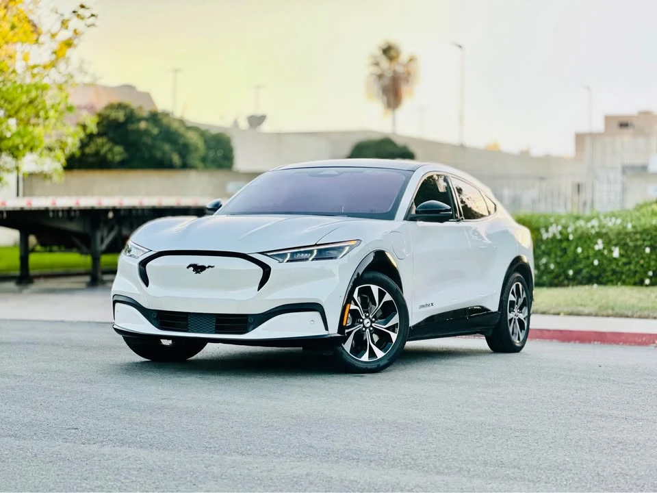 2021 Ford Mustang Mach-E - Image 2 of 18