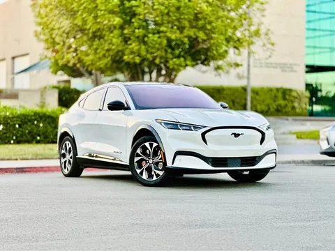 2021 Ford Mustang Mach-E Premium