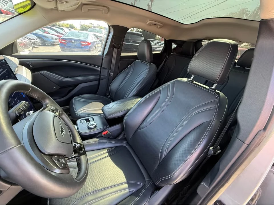 2021 Ford Mustang Mach-E - Image 5 of 11