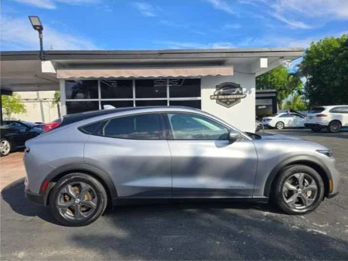 2021 Ford Mustang Mach-E - Image 6 of 15