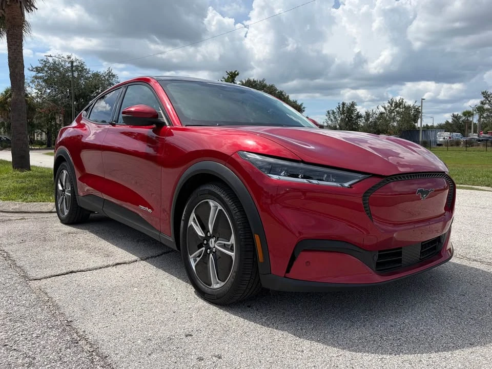 2021 Ford Mustang Mach-E - Image 6 of 20