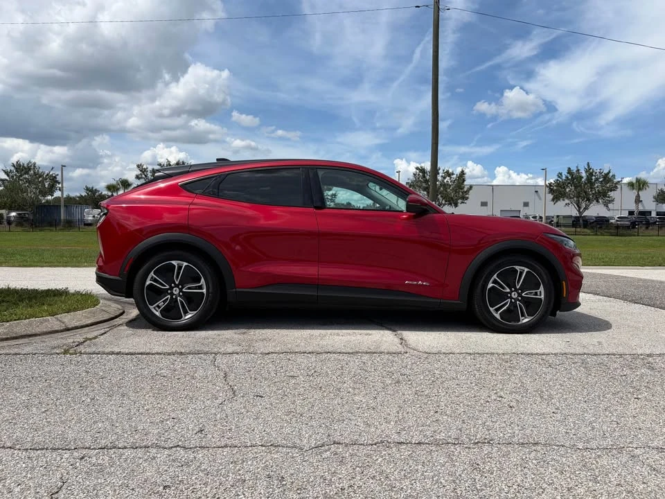 2021 Ford Mustang Mach-E - Image 9 of 20