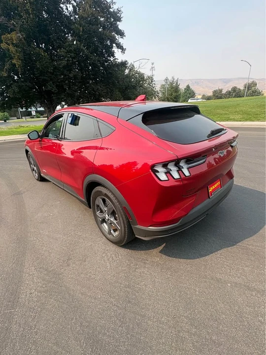 2021 Ford Mustang Mach-E - Image 4 of 9