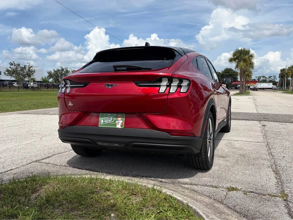 2021 Ford Mustang Mach-E - Image 10 of 20