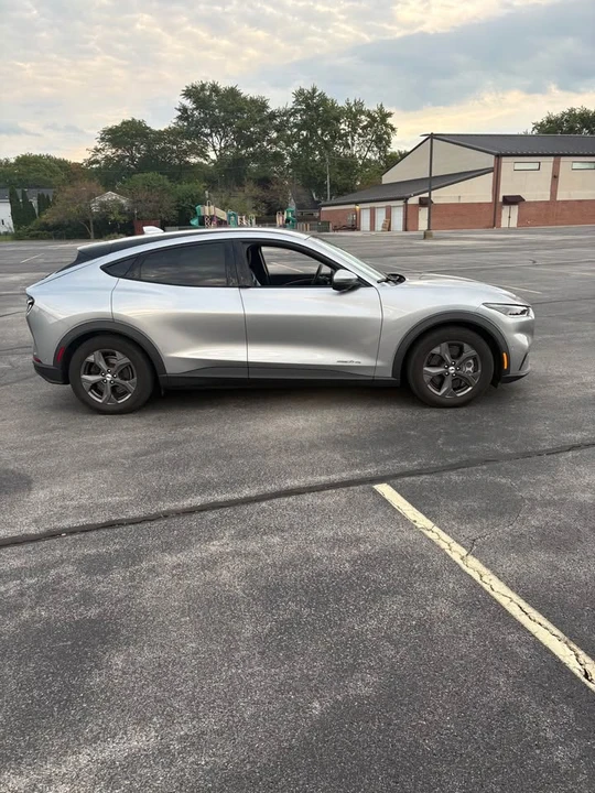 2021 Ford Mustang Mach-E - Image 3 of 18