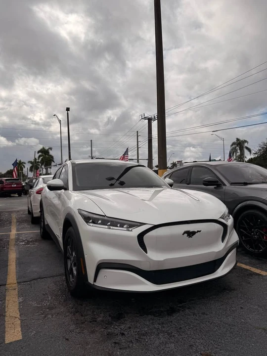 2021 Ford Mustang Mach-E - Image 2 of 5