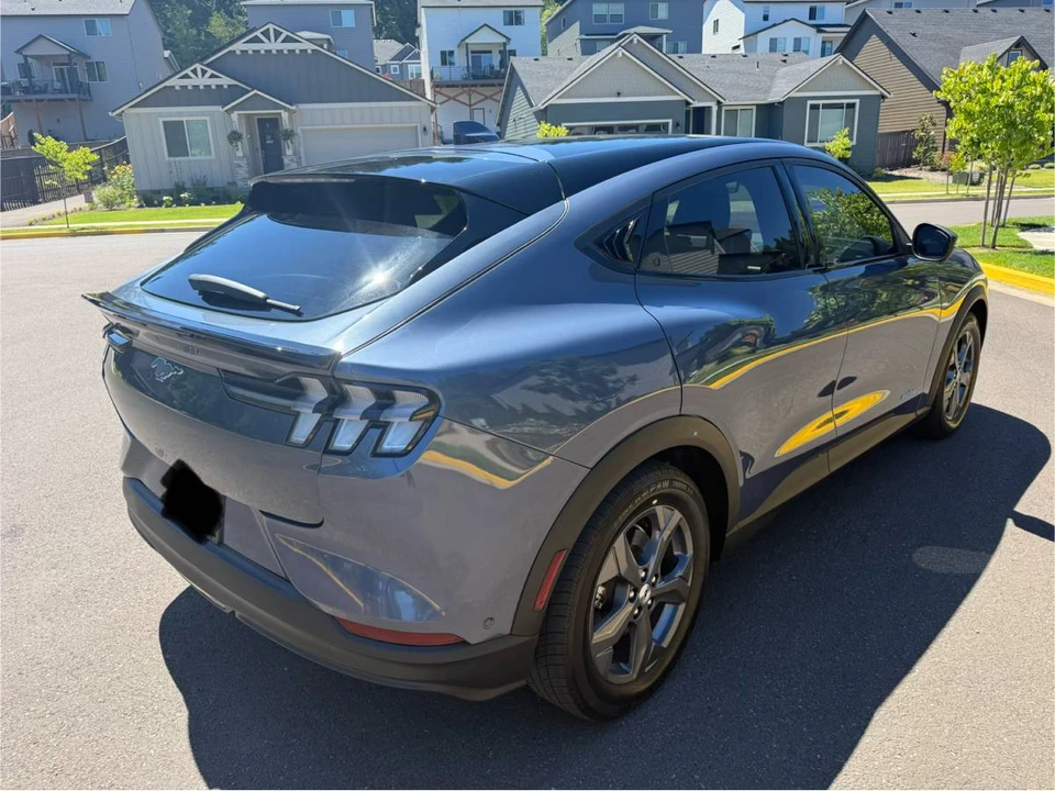 2021 Ford Mustang Mach-E - Image 3 of 10