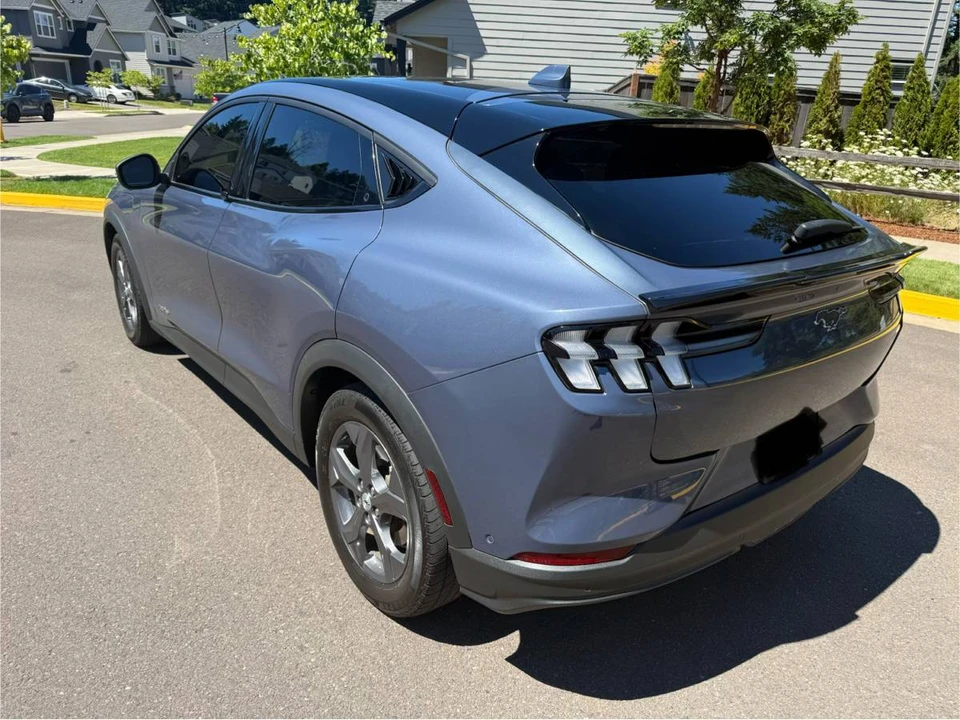 2021 Ford Mustang Mach-E - Image 4 of 10