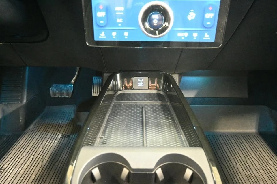 2021 Ford Mustang Mach-E - Image 18 of 20