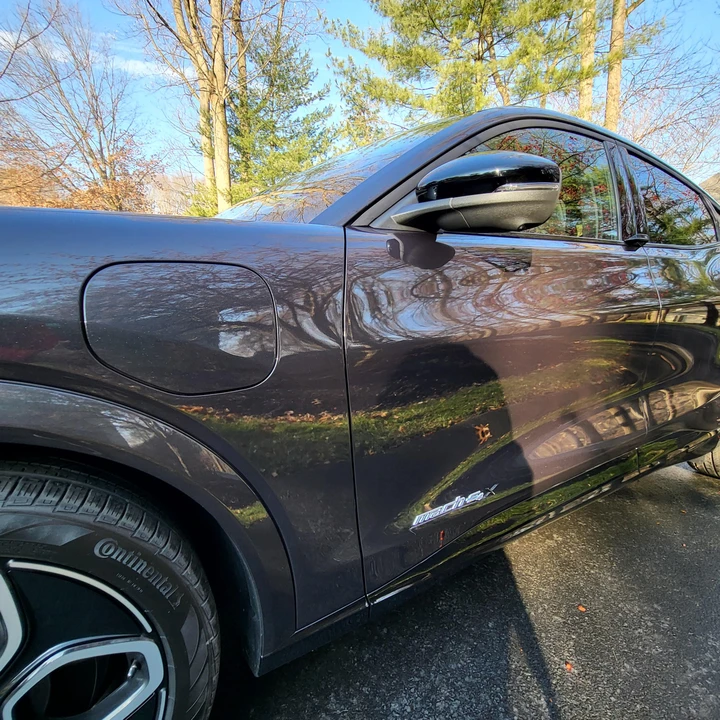2021 Ford Mustang Mach-E - Image 25 of 31