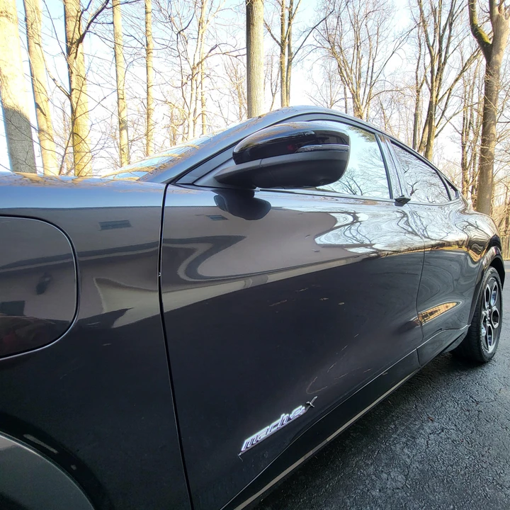 2021 Ford Mustang Mach-E - Image 26 of 31