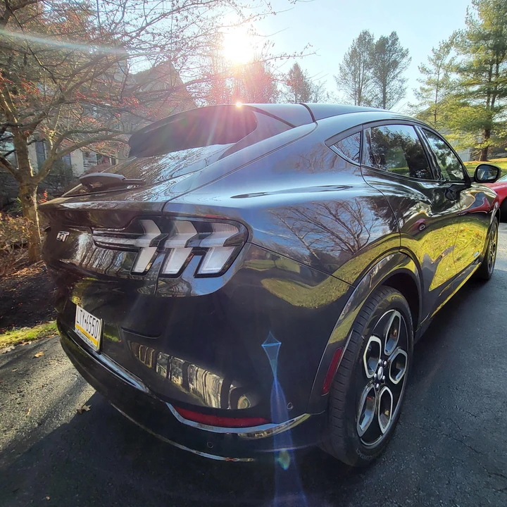 2021 Ford Mustang Mach-E - Image 17 of 31