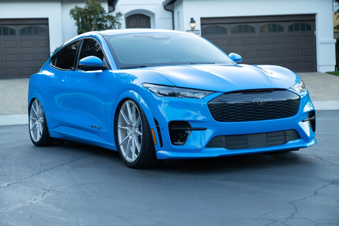 2021 Ford Mustang Mach-E - Image 15 of 27