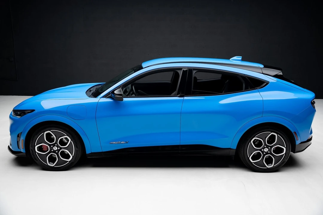 2021 Ford Mustang Mach-E - Image 15 of 21