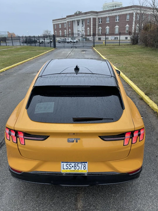 2021 Ford Mustang Mach-E - Image 11 of 31