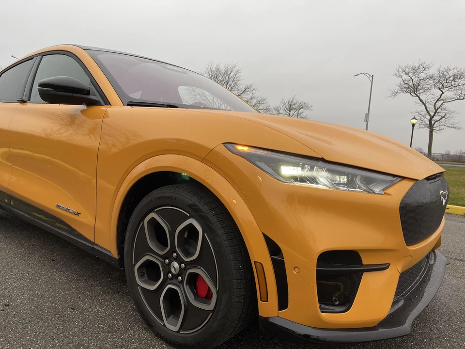 2021 Ford Mustang Mach-E - Image 13 of 31