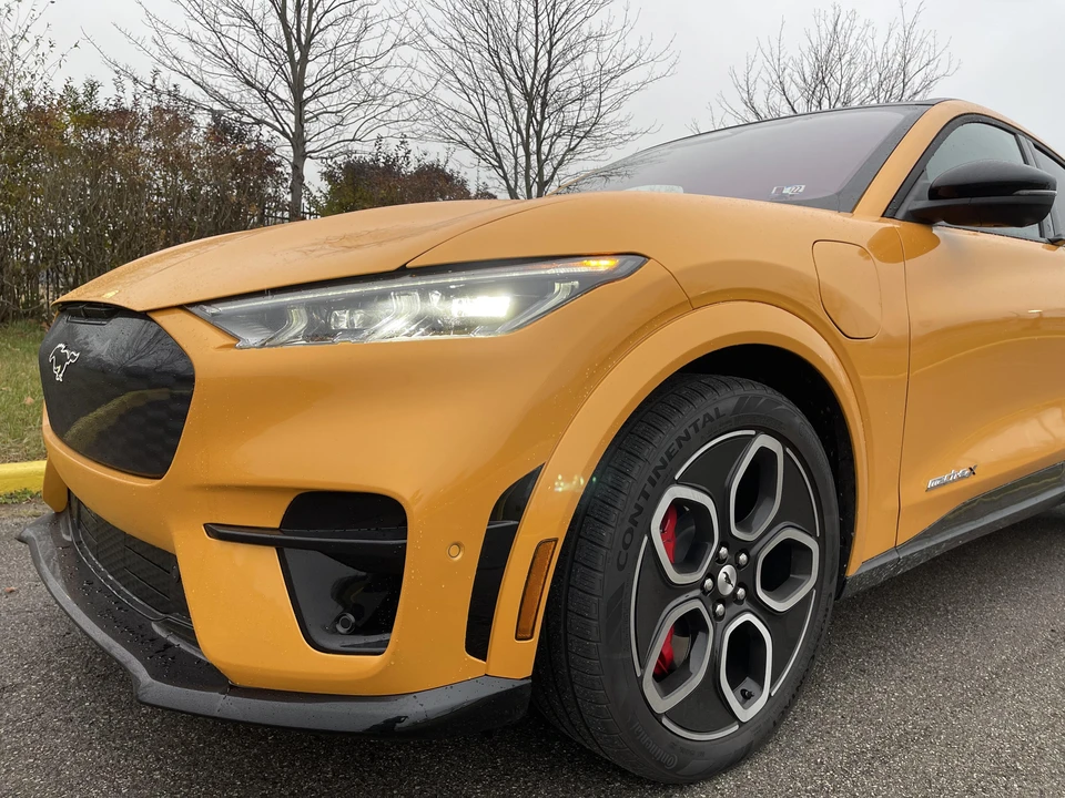 2021 Ford Mustang Mach-E - Image 15 of 31