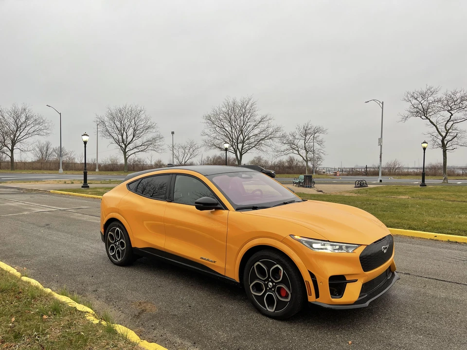 2021 Ford Mustang Mach-E - Image 12 of 31