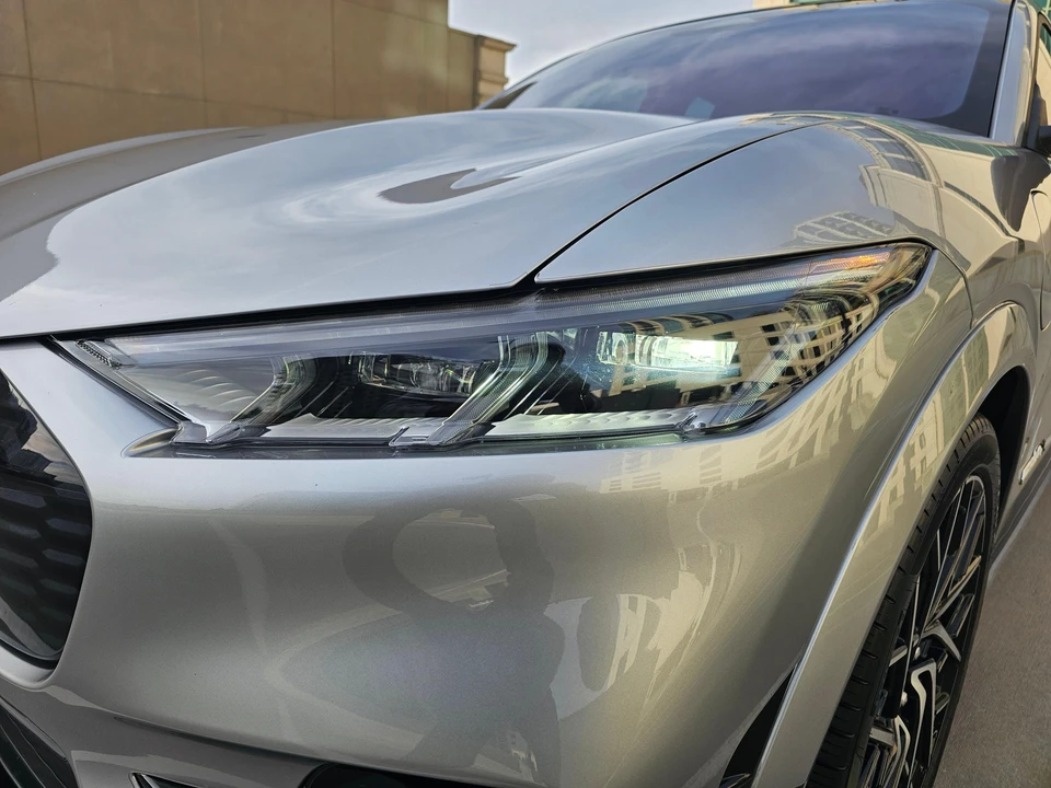 2021 Ford Mustang Mach-E - Image 19 of 31