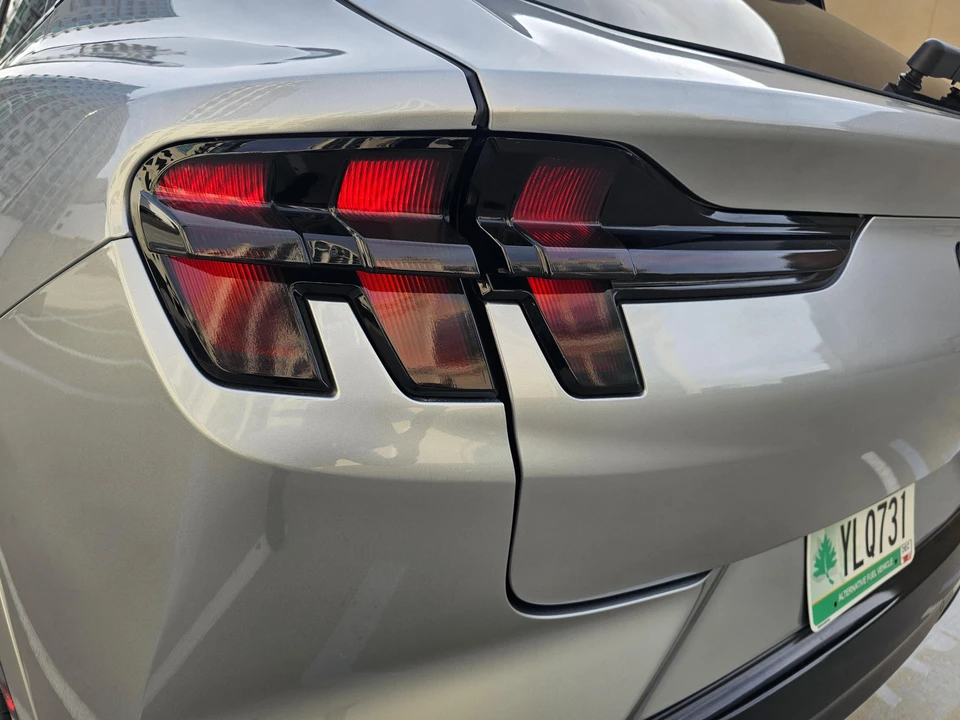2021 Ford Mustang Mach-E - Image 27 of 31