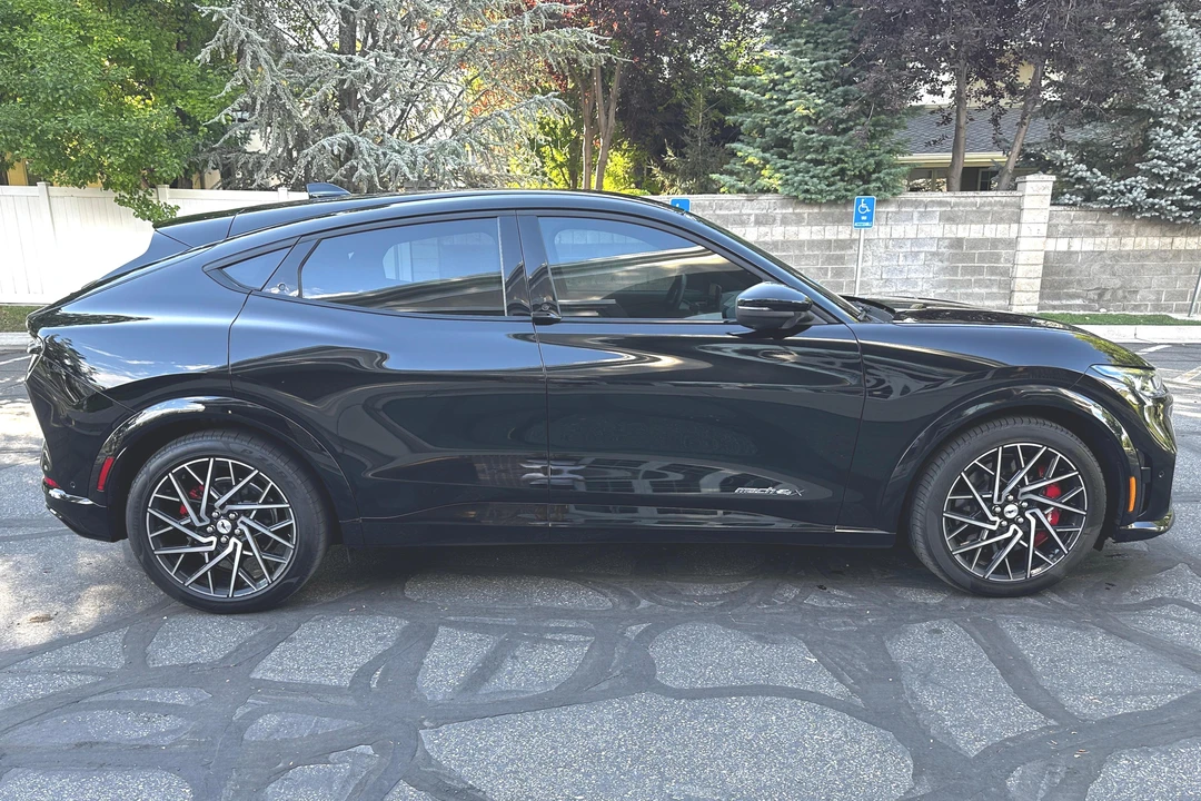 2021 Ford Mustang Mach-E - Image 3 of 31