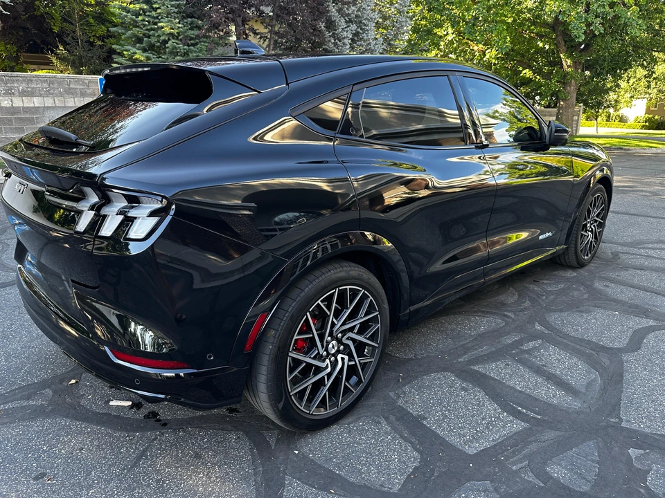 2021 Ford Mustang Mach-E - Image 24 of 31