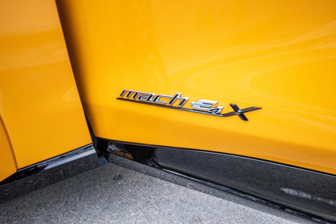 2021 Ford Mustang Mach-E - Image 24 of 31