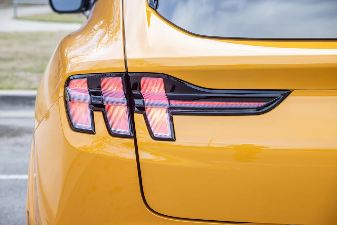 2021 Ford Mustang Mach-E - Image 25 of 31