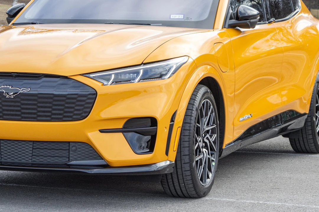 2021 Ford Mustang Mach-E - Image 15 of 31