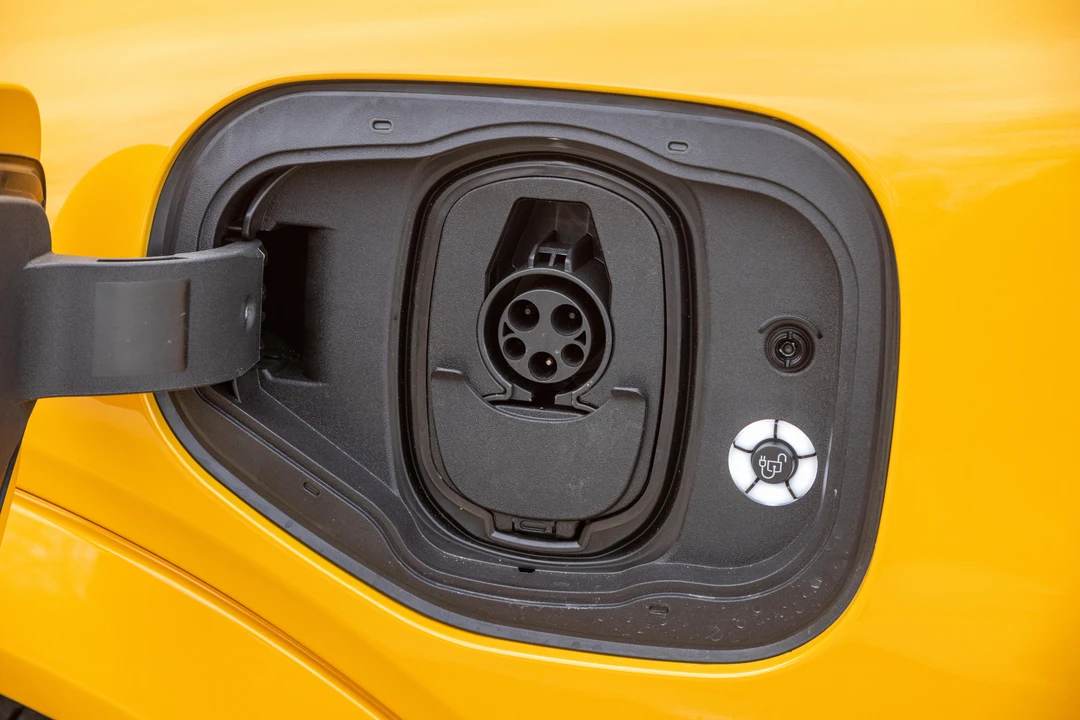 2021 Ford Mustang Mach-E - Image 22 of 31