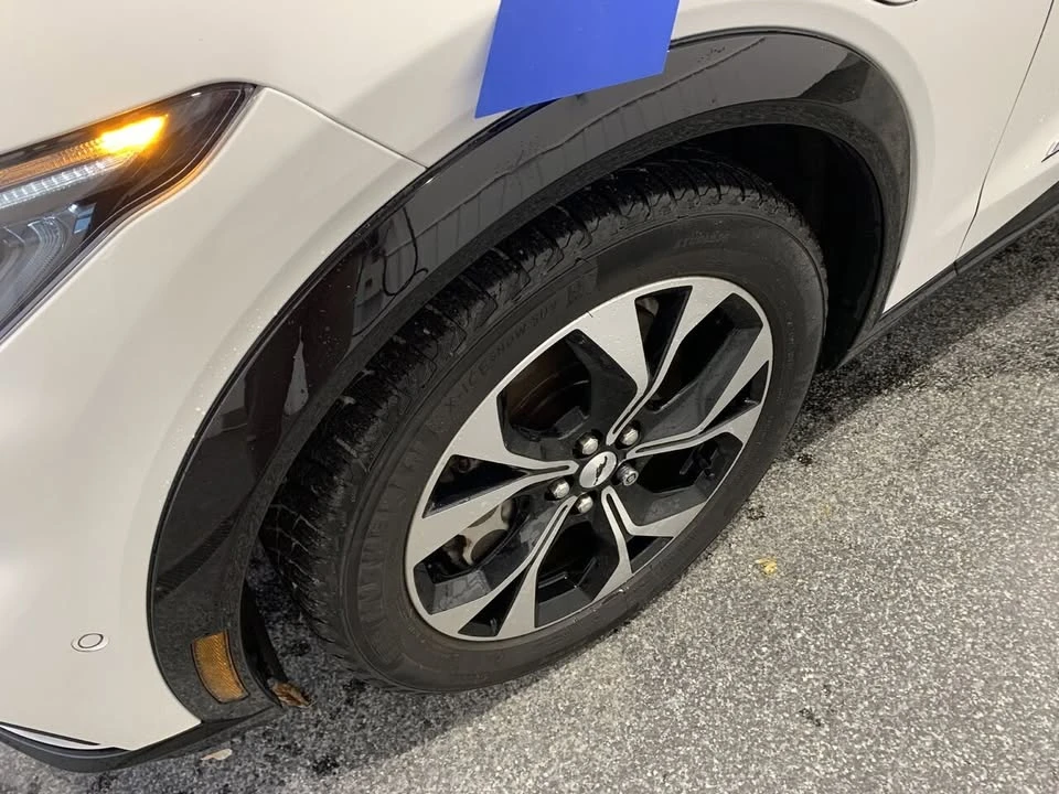 2021 Ford Mustang Mach-E - Image 2 of 20