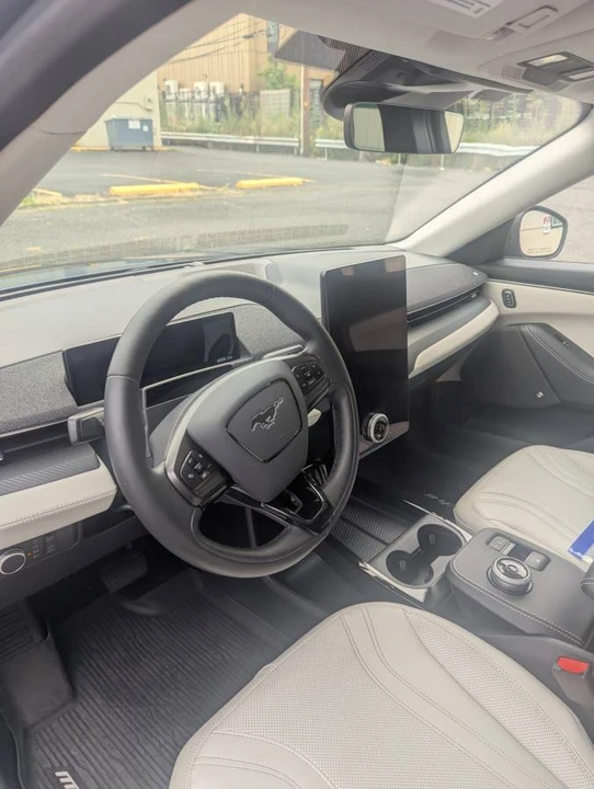 2021 Ford Mustang Mach-E - Image 3 of 10